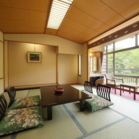 Iizaka Hotel Juraku Фукусима Экстерьер фото