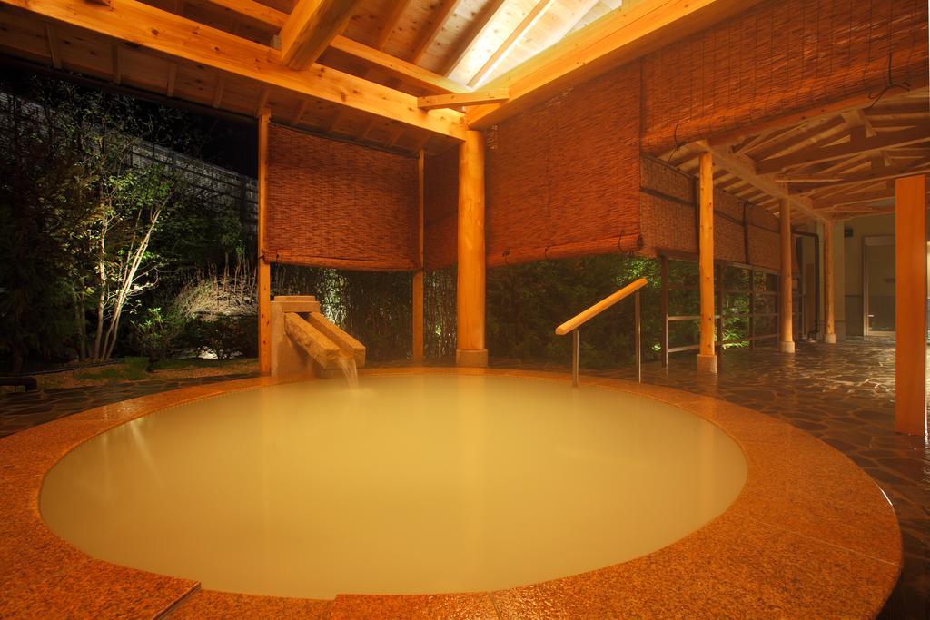 Iizaka Hotel Juraku Фукусима Экстерьер фото
