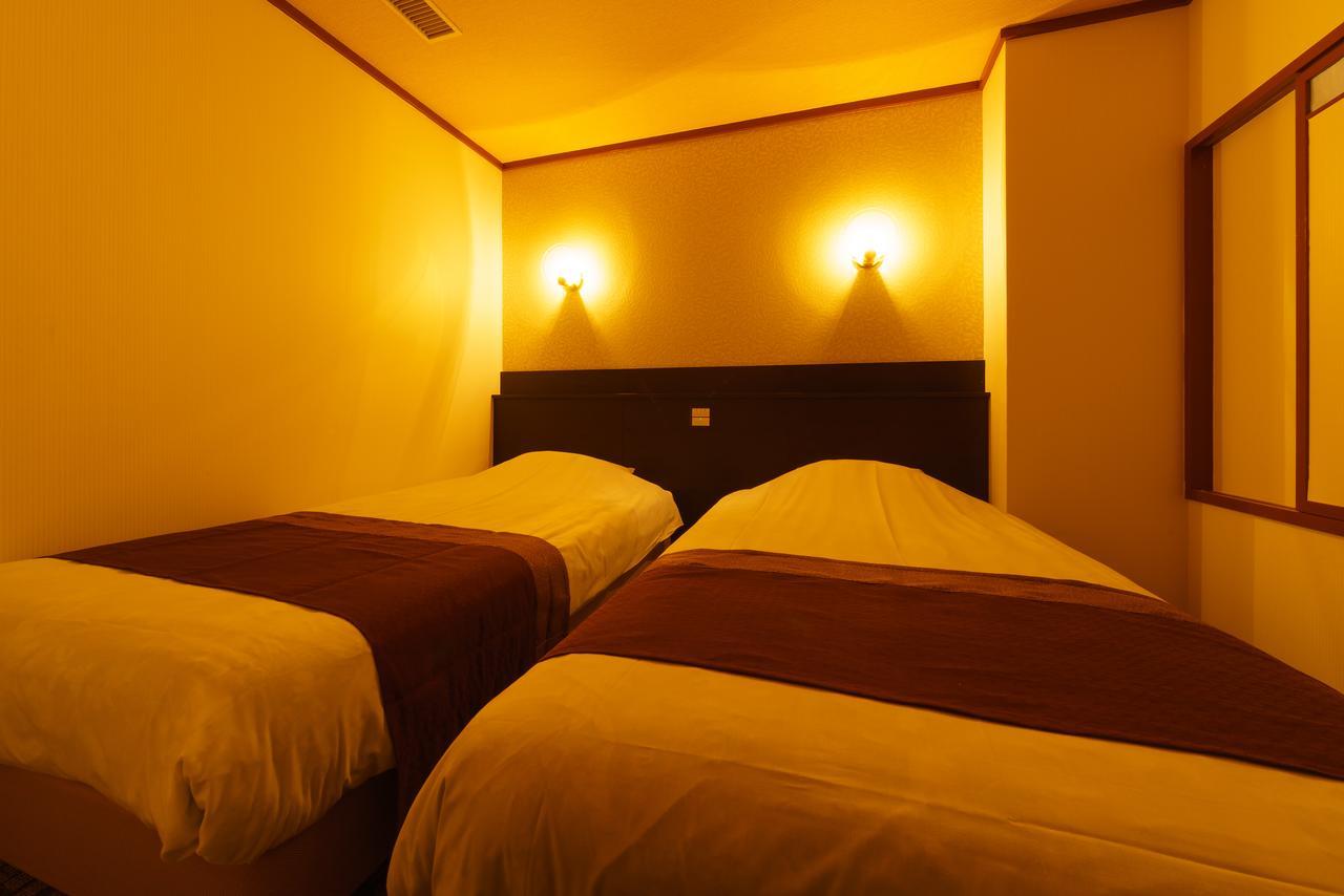 Iizaka Hotel Juraku Фукусима Экстерьер фото